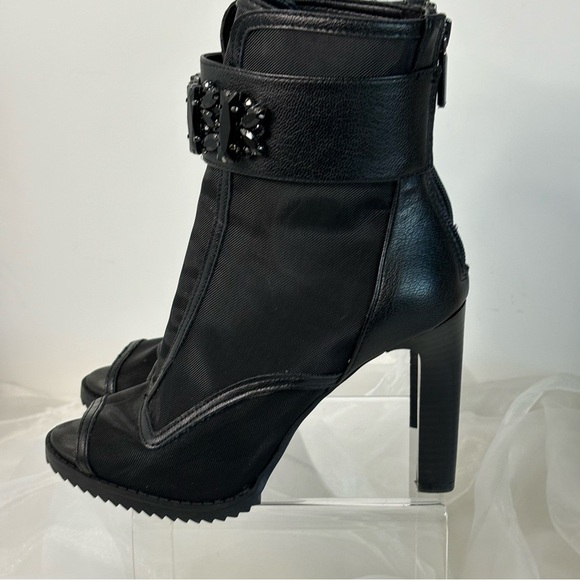 Karl Lagerfeld Paris Women's Blayze Peep Toe Boot Ankle 6.5 Black - Picture 9 of 10